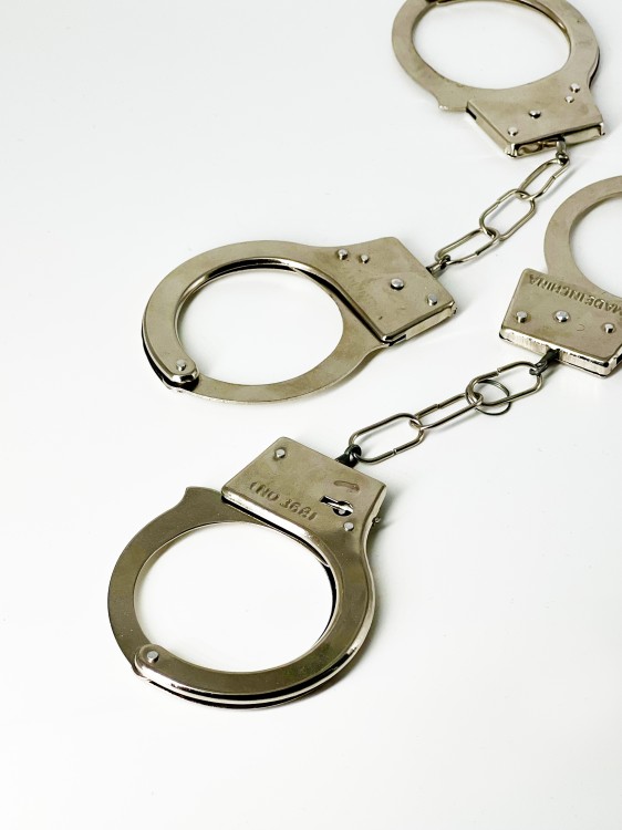Наручники железные