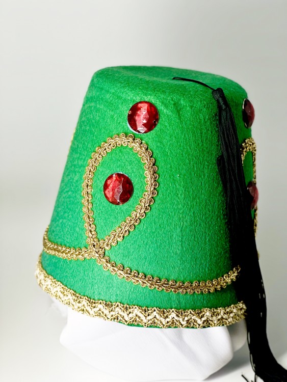 Шляпа вязаная Турецкая зеленая с дредами