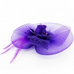 Вуалетка фиолетовая с цветком, пером, бантом