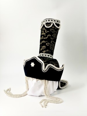 Шапка монгола высокая с жемчугом и росписью