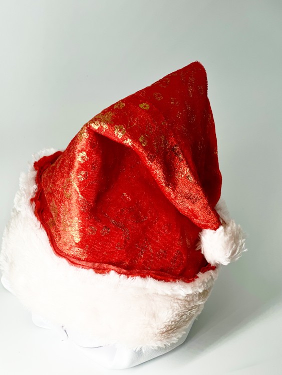 Шапка Санты красная золотые узоры Шапка Санты красная золотые узоры
