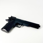 Пистолет черный пластик Пистолет черный пластик