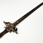 Меч - состаренная бронза, пластик Меч - состаренная бронза, пластик