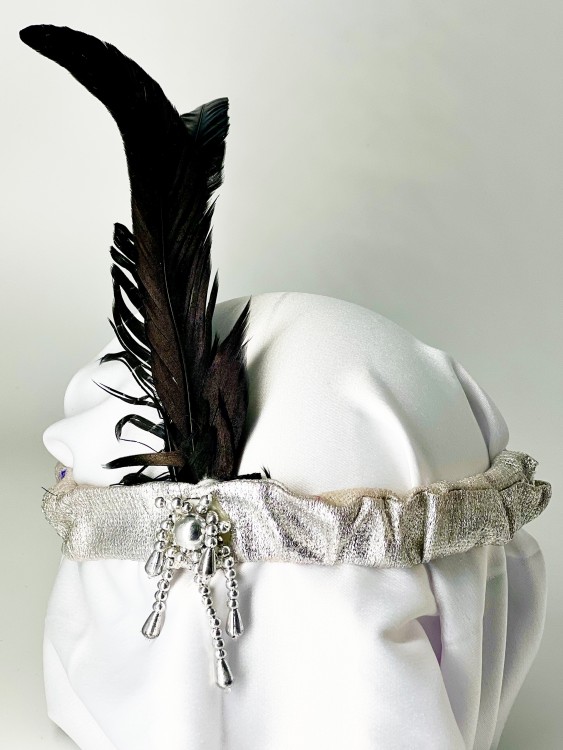 Повязка перья серебро бусинки