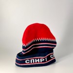 Шапка 90-е сине-красная