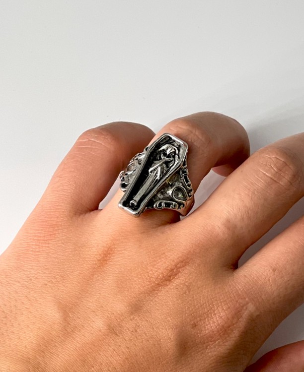 Кольцо захороненный человек Кольцо захороненный человек